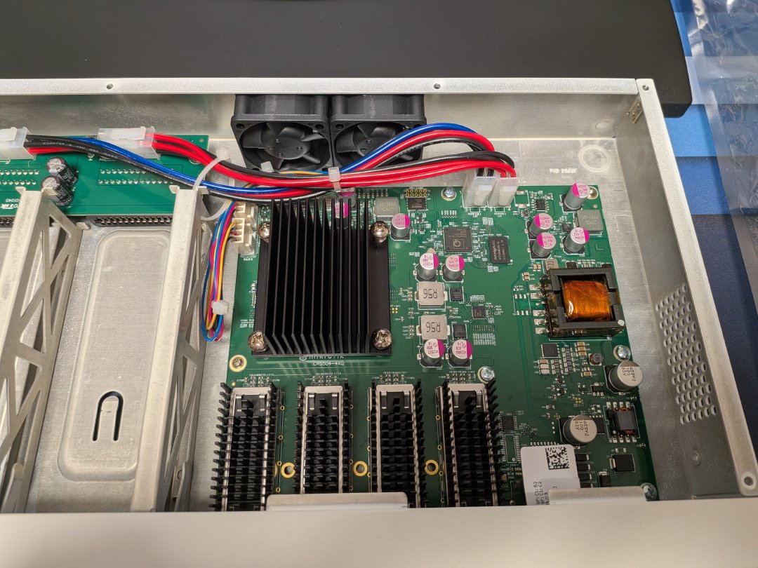 CRS504 inside